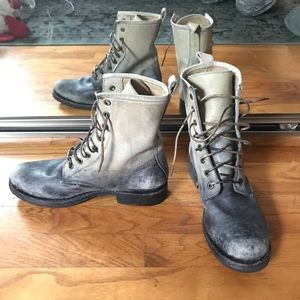 SOLD Frye Veronica combat boot